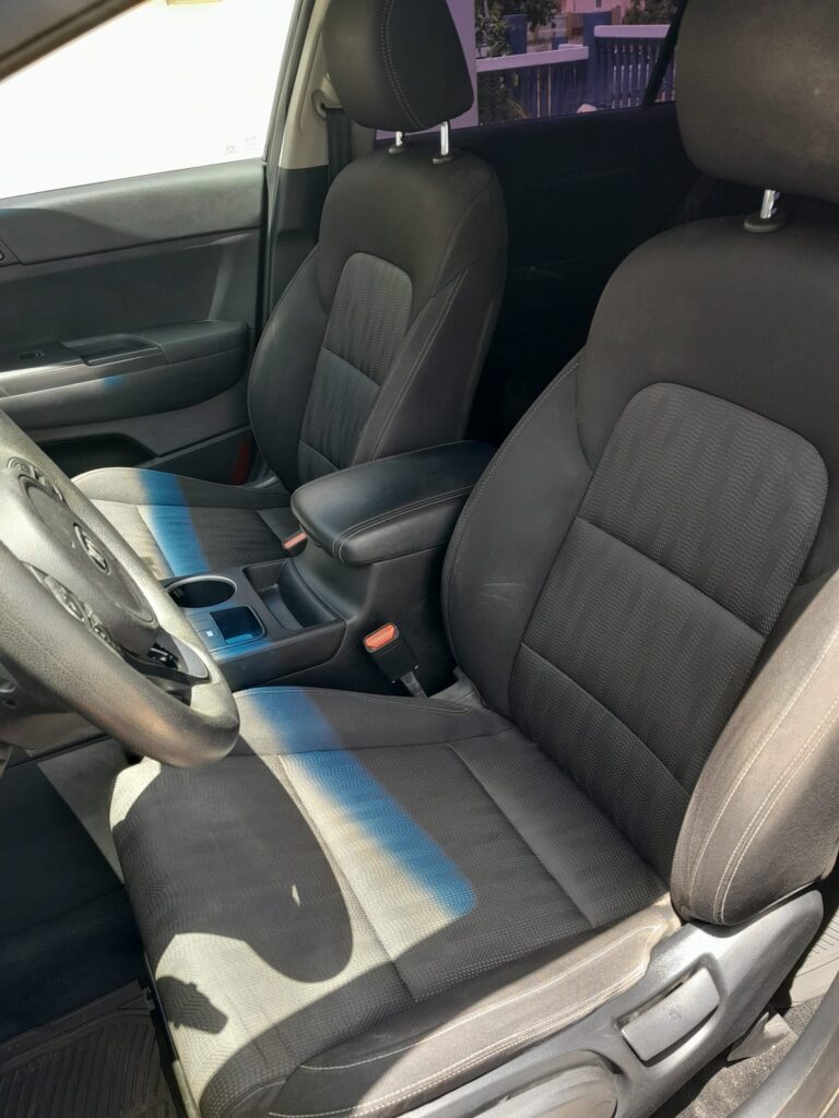 Kia Sportage zijkant