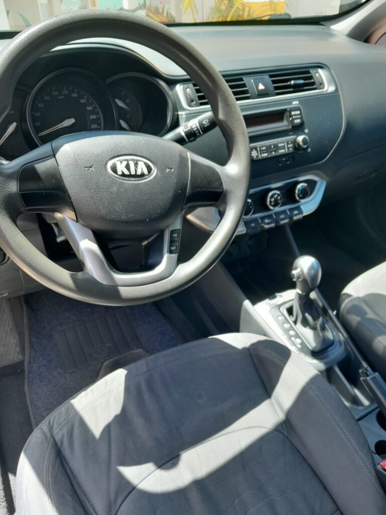 Kia Rio achterzijde
